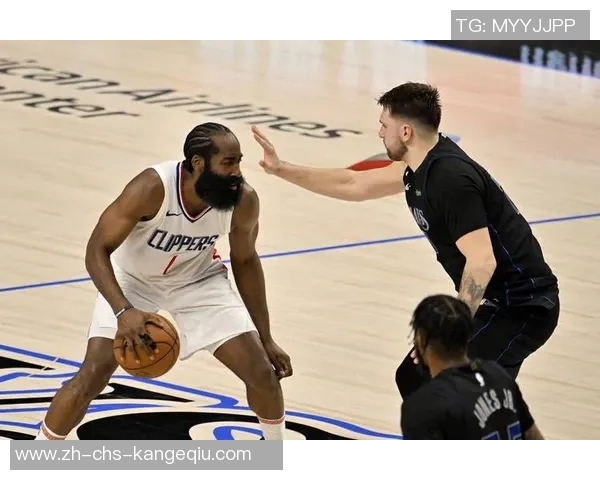 哈登状态回暖砍下28分8助快船战胜掘金总比分3比0晋级 哈登状态回暖砍下28分8助快船战胜掘金总比分3比0晋级